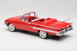 Chevrolet Impala Convertible Red Welly 1:18 9864W Diecast - image 7 of 8
