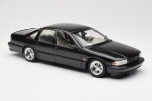 Chevrolet Impala SS Black AUTOart 1:18 71091 Diecast - image 6 of 8