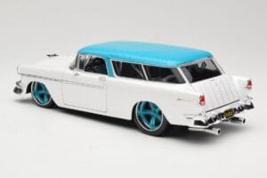 Chevrolet Nomad White Maisto 1:18 32613 Diecast - image 7 of 8