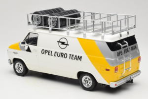 Opel Manta 400 Group B Rally Tour de Corse 1984 With Chevrolet G30 Service Van Otto 1:18 OT491 Resin - image 8 of 13