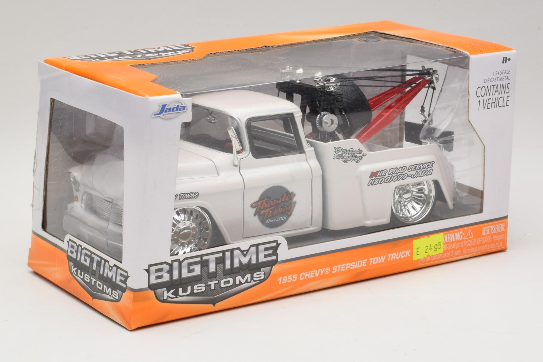 Jada Bigtime Kustoms Chevy Stepside Tow Truck 1:24