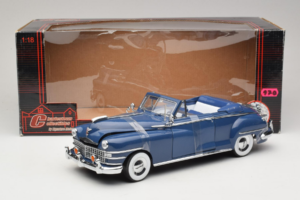 Chrysler New Yorker Blue Signature Models 1:18 CT-68629 Diecast - image 6 of 6