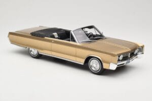 Chrysler Newport Convertible Gold Metallic BoS Models 1:18 BOS273 Resin - image 4 of 6