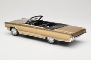 Chrysler Newport Convertible Gold Metallic BoS Models 1:18 BOS273 Resin - image 5 of 6