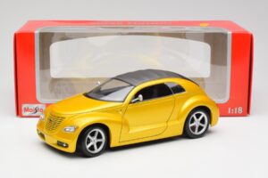 Chrysler Pronto Cruizer Gold Maisto 1:18 37800 Diecast - image 8 of 8