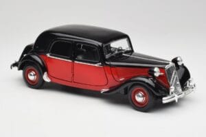Citroen 15CV 6 Cyl Black & Red Valmy Maisto 1:18 56009 Diecast - image 6 of 8