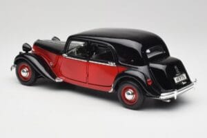 Citroen 15CV 6 Cyl Black & Red Valmy Maisto 1:18 56009 Diecast - image 7 of 8