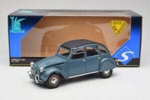 Citroen 2CV Bleu Nuit Solido 1:18 8028 Diecast - image 6 of 6