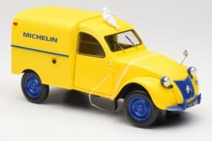 Citroen 2CV Fourgonnette Michelin Bibendum Norev 1:18 181502 Diecast - image 4 of 6