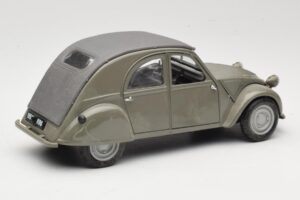 Citroen 2CV Grey Maisto 1:18 31834 Diecast - image 3 of 8