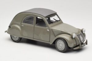 Citroen 2CV Grey Maisto 1:18 31834 Diecast - image 6 of 8