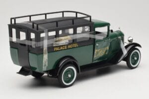 Citroen C4 F Palace Hotel Green Solido 1:18 118303-00 Diecast - image 2 of 6