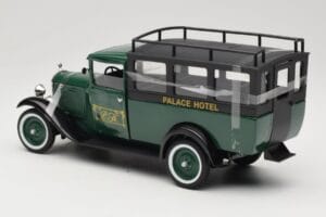 Citroen C4 F Palace Hotel Green Solido 1:18 118303-00 Diecast - image 5 of 6