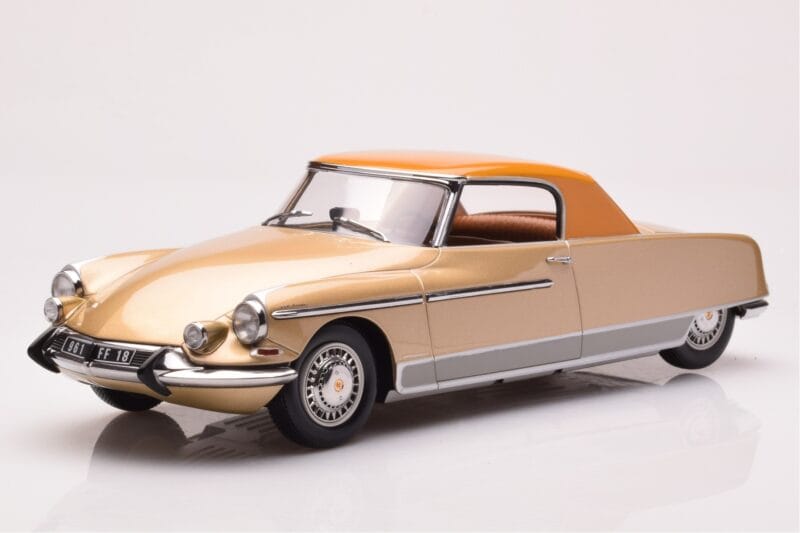 Citroen DS 19 Le Dandy Beige And Brown Norev 1:18 181741 Diecast