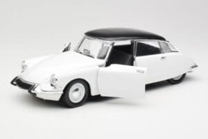 Citroen DS Berline Blanc Meije Solido 1:18 8033 Diecast - image 2 of 8