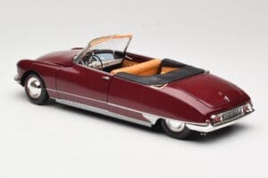 Citroen DS19 Cabriolet Bordeaux Norev 1:18 181561 Diecast - image 7 of 8