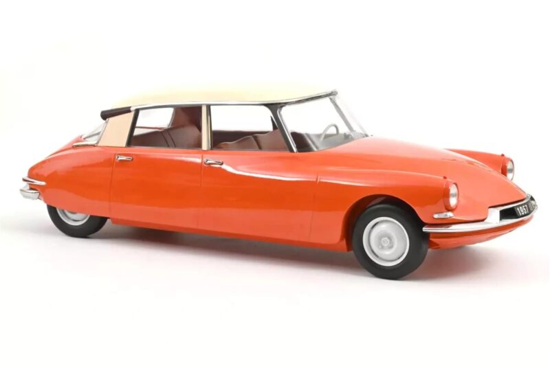 Citroen ID19 Orange & Cream Norev 1:12 Citroen ID19 Orange & Cream Norev 1:12 121580 Diecast
