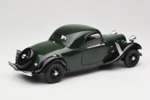 Citroen Traction Avant 11 Coupe Green Solido 1:18 8179 Diecast - image 3 of 8