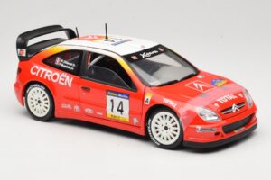 Citroen Xsara T4 WRC #14 P. Bugalski / J-P. Chiaroni WRC 2001 Solido 1:18 9021 Diecast - image 6 of 8