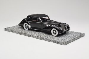 Delage D8-120 Cabriolet Black Minichamps 1:18 107115131 Diecast - image 4 of 6