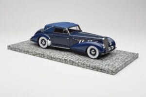 Delage D8-120 Cabriolet Two Tone Blue Minichamps 1:18 107115132 Resin - image 4 of 6