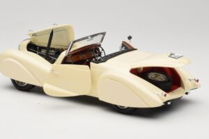 Delahaye Cabriolet Cream Guiloy 1:18 68580 Diecast - image 5 of 8