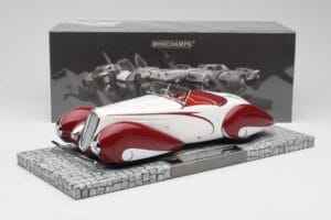 Delahaye Type 135 M Cabriolet White Red Minichamps 1:18 107116161 Resin - image 6 of 6