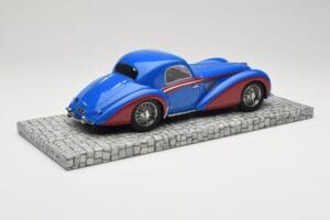Delahaye Type 145 V12 Coupe Blue Red Minichamps 1:18 107116121 Resin - image 2 of 6
