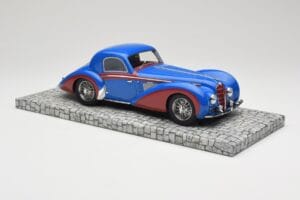 Delahaye Type 145 V12 Coupe Blue Red Minichamps 1:18 107116121 Resin - image 4 of 6