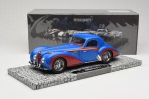 Delahaye Type 145 V12 Coupe Blue Red Minichamps 1:18 107116121 Resin - image 6 of 6