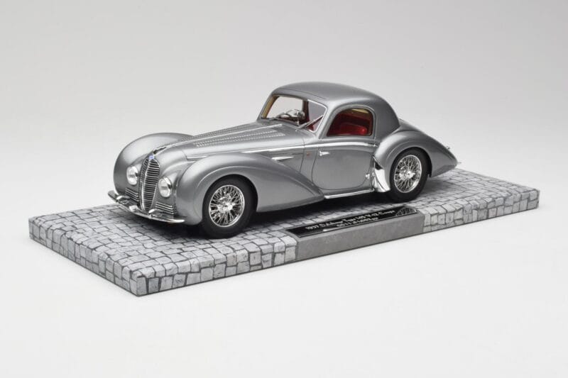 Delahaye Type 145 V12 Coupe Mullin Museum Minichamps 1:18 107116120 Diecast
