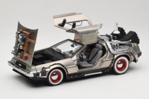 DeLorean DMC-12 Back to the Future Part III Sun Star 1:18 2712 Diecast - image 2 of 8