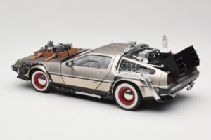 DeLorean DMC-12 Back to the Future Part III Sun Star 1:18 2712 Diecast - image 7 of 8