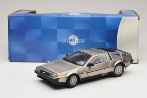 DeLorean DMC-12 Silver Sun Star 1:18 2703 Diecast - image 6 of 6