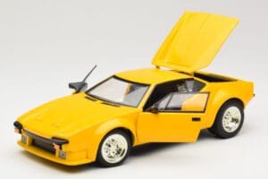 De Tomaso Pantera Yellow Hot Wheels 1:18 27809 Diecast - image 2 of 8