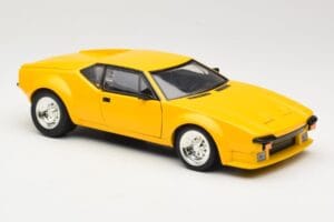 De Tomaso Pantera Yellow Hot Wheels 1:18 27809 Diecast - image 6 of 8