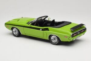 Dodge Challenger Convertible Green Greenlight 1:18 12803-06G Diecast - image 7 of 8