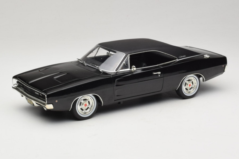 Dodge Charger R/T Steve McQueen Bullitt Movie Greenlight 1:18 12839 Diecast