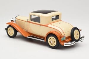 Dodge Eight DG Coupe Beige BoS Models 1:18 BOS289 Resin - image 5 of 6