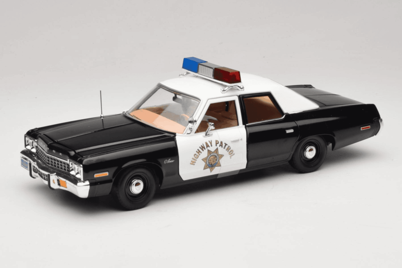 Dodge Monaco Highway Patrol CHiPS Auto World 1:18 AWSS112/06 Diecast