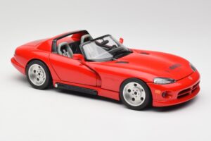 Dodge Viper RT/10 Red Limited Edition Bburago 1:18 3025 Diecast - image 6 of 8