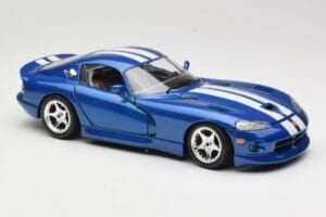 Dodge Viper GTS SR II Blue with White Stripes Bburago 1:18 3330 Diecast - image 6 of 8