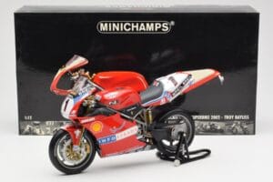Ducati 998R WSB #1 T. Bayliss Ducati Infostrada 2002 Minichamps 1:12 122021201 Diecast - image 6 of 6