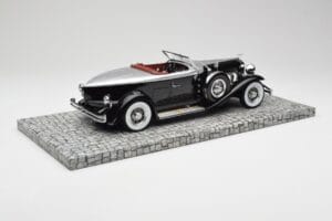 Duesenberg Model J Torpedo Disappearing Top Convertible Coupe Silver Black Minichamps 1:18 107150431 Resin - image 2 of 6