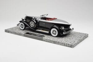 Duesenberg Model J Torpedo Disappearing Top Convertible Coupe Silver Black Minichamps 1:18 107150431 Resin - image 5 of 6