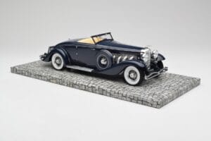 Duesenberg SJN Convertible Coupe Midnight Blue Minichamps 1:18 107150332 Diecast - image 4 of 6