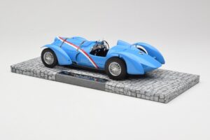 Ecurie Bleue Delahaye Type 145 V12 R. Dreyfus Coupe du Million Montlhery 1937 Minichamps 1:18 107116100 Diecast - image 5 of 6