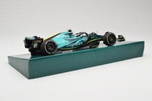 Aston Martin AMR22 #5 S. Vettel Last Race Abu Dhabi GP 2022 Minichamps 1:18 147222205 Resin - image 3 of 7