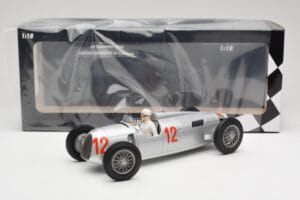 Auto Union Type C #12 H. Stuck Hungarian GP Budapest 1936 Minichamps 1:18 155361012 Diecast - image 6 of 6