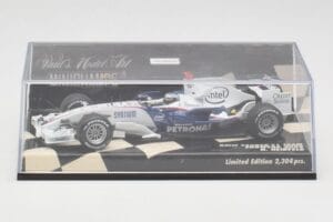 BMW Sauber F1.08 #5 N. Heidfeld Showcar 2008 Minichamps 1:43 400080083 Diecast - image 5 of 5